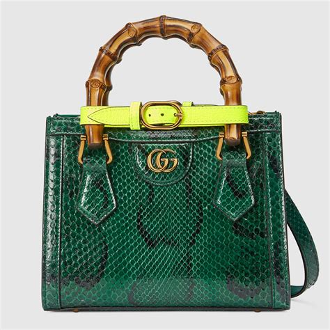 Mini borsa shopping Gucci Diana in pitone.